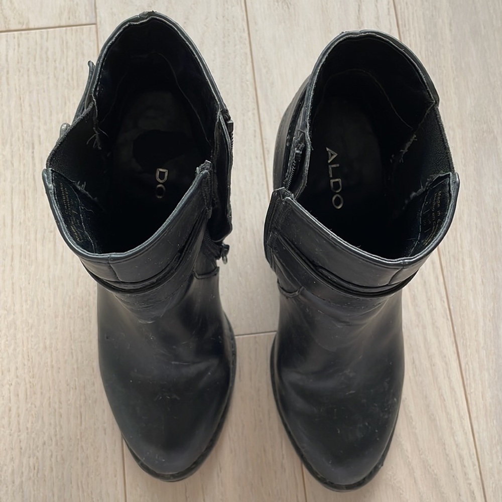 Aldo Black Leather Block Heel Ankle Boots - Picture 2 of 8